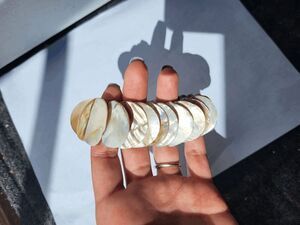 Vintage 70s Shell Bracelet